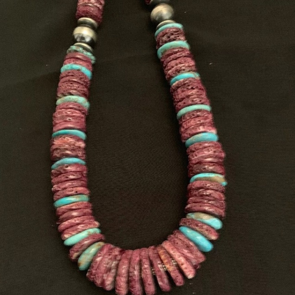 Sterling Silver  Purple Spiny Oyster Bead Necklace - Picture 5 of 8